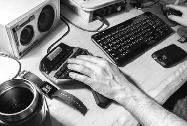 7500万引爆争夺战！皇马曼联疯抢，终极悬念谁能破局